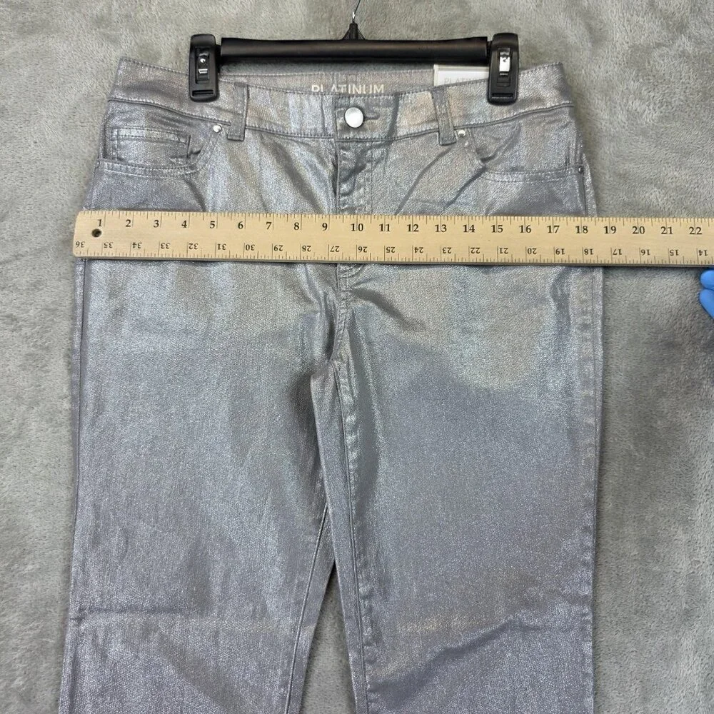 Chicos Platinum Jeans Womens 8 Regular Silver Metallic Slim Leg Denim Pants - Picture 5 of 14